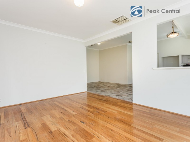 4 Bosci Court, Atwell WA 6164
