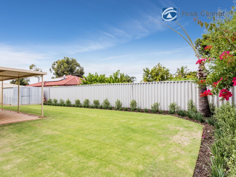 4 Bosci Court, Atwell WA 6164