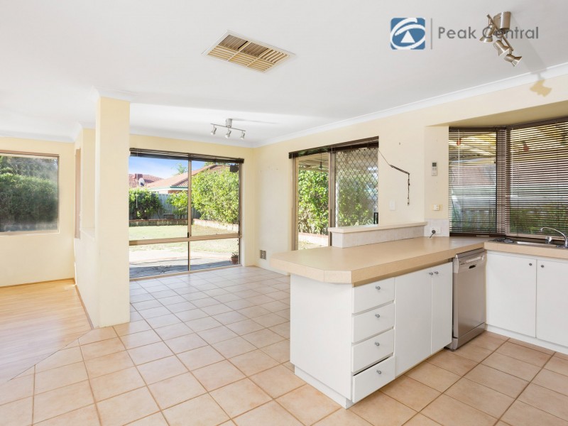 11 Dreier Court, Atwell WA 6164