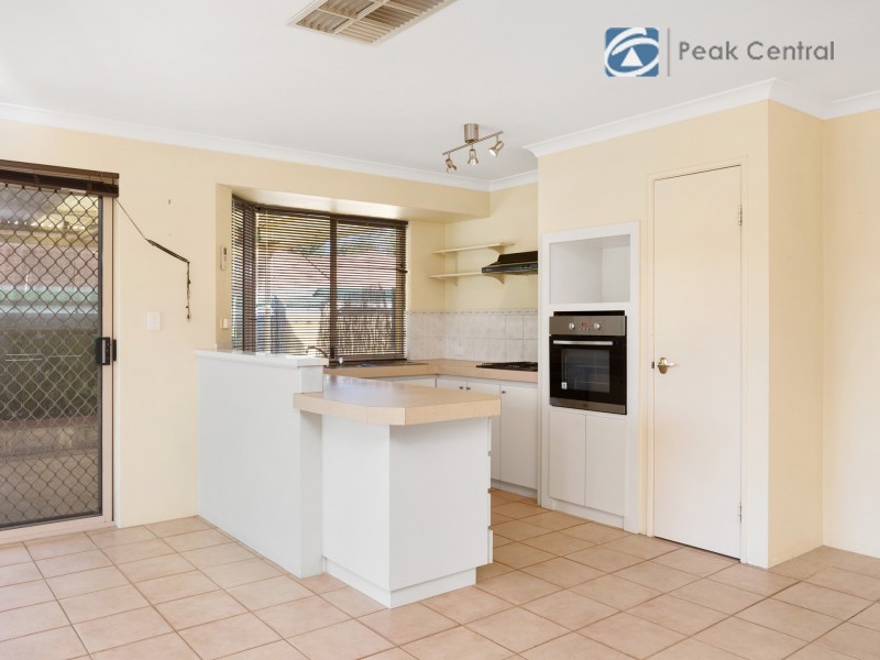 11 Dreier Court, Atwell WA 6164