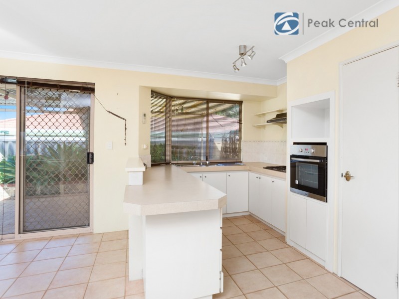 11 Dreier Court, Atwell WA 6164