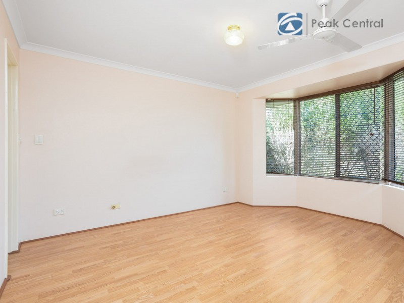 11 Dreier Court, Atwell WA 6164