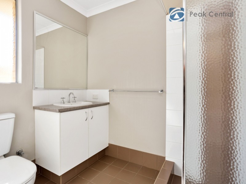 11 Modong Nook, Success WA 6164