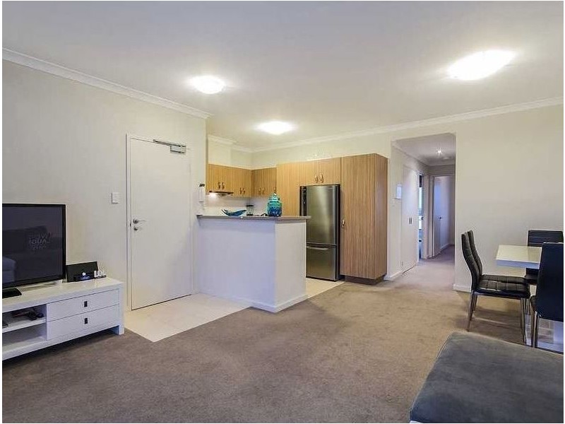 24/105 Wentworth Parade, Success WA 6164