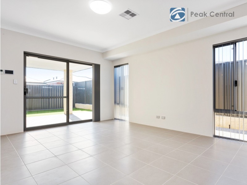 6 Lican Street, Banjup WA 6164