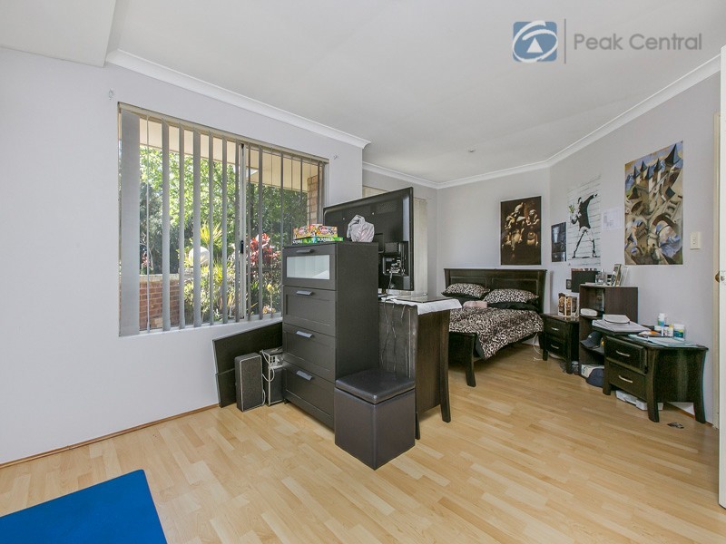 145 Parkway Road, Bibra Lake WA 6163