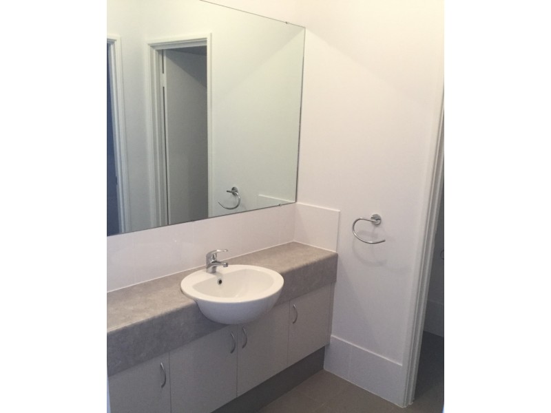 2 Pearson Drive, Success WA 6164