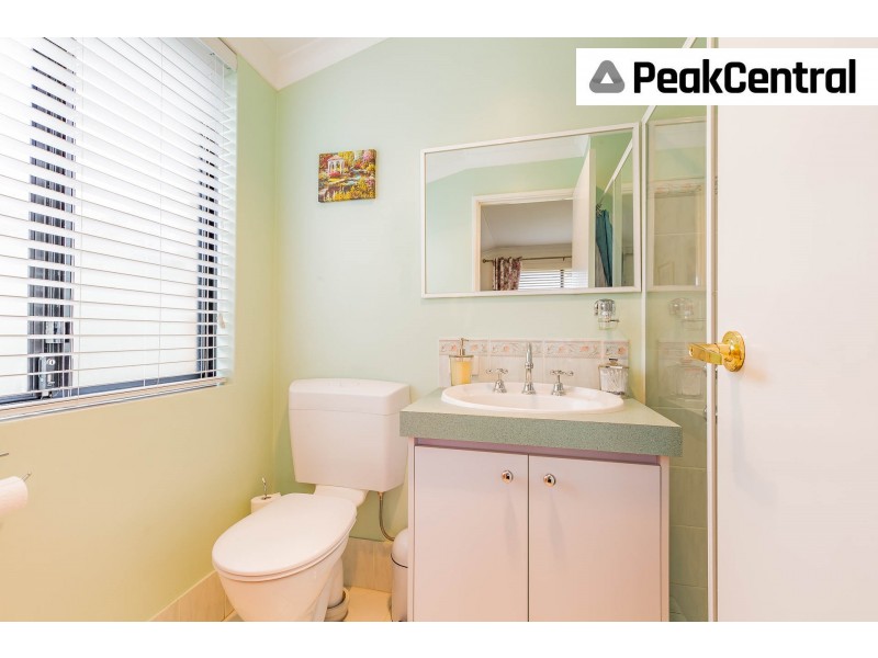 72 Folland Pde, Atwell WA 6164