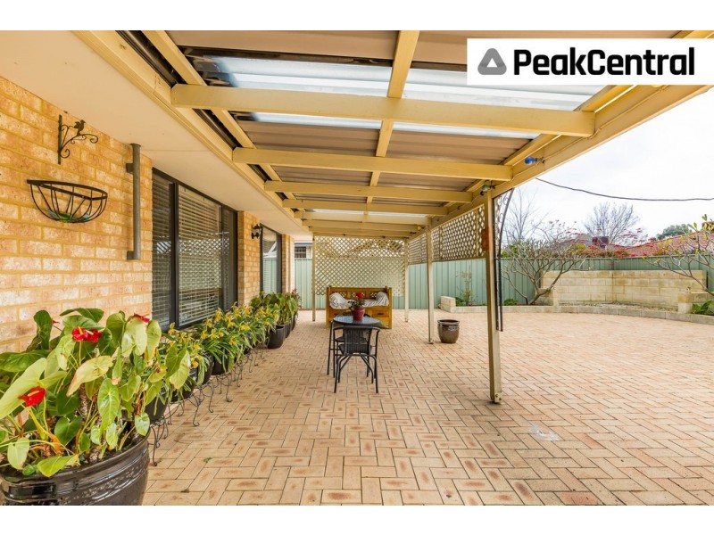 72 Folland Pde, Atwell WA 6164