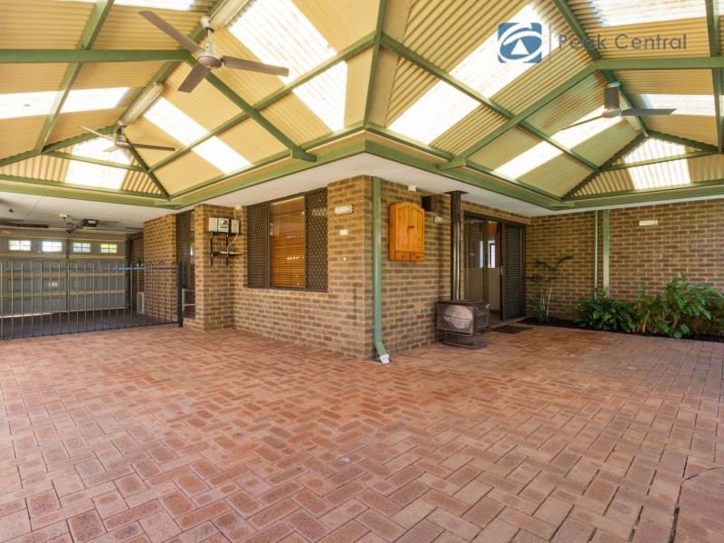 16 Scarp Terrace, Willetton WA 6155