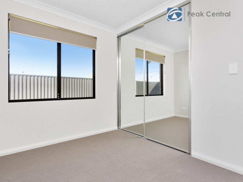 4 Latite Way, Banjup WA 6164