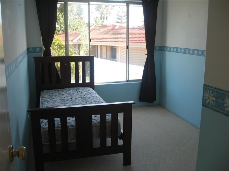 2 Townshend Rd, Kardinya WA 6163