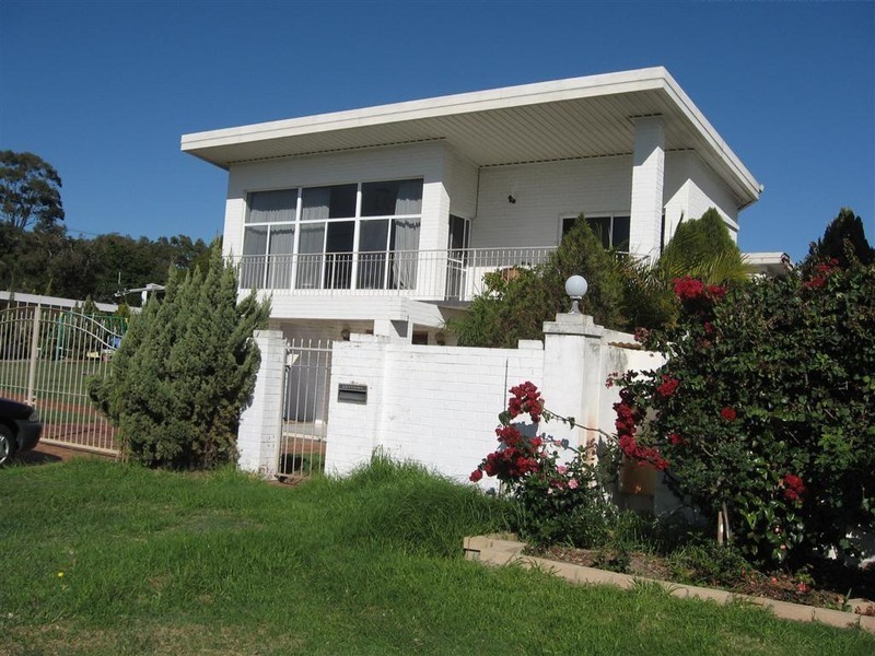 106 Burke Drive, Attadale WA 6156