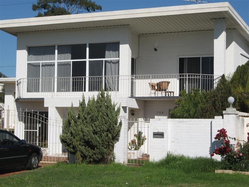 106 Burke Drive, Attadale WA 6156