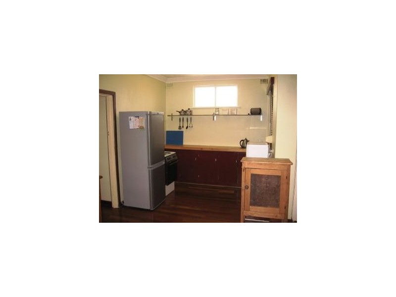 130B Blackwood Ave, Hamilton Hill WA 6163