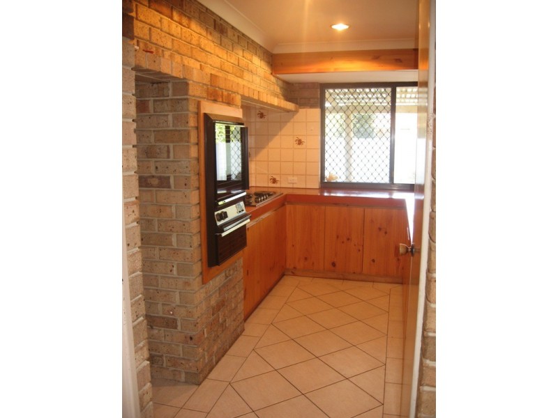 9 Fowler Row, Leeming WA 6149