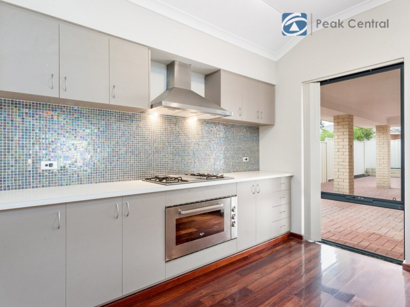 2 Emperor Approach, Success WA 6164