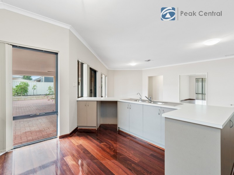 2 Emperor Approach, Success WA 6164