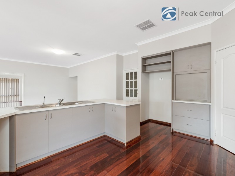 2 Emperor Approach, Success WA 6164