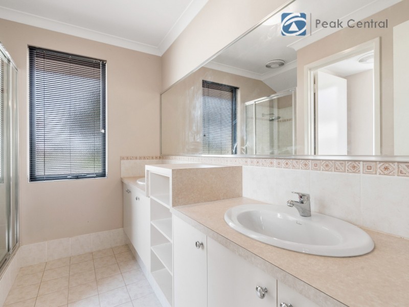 2 Emperor Approach, Success WA 6164