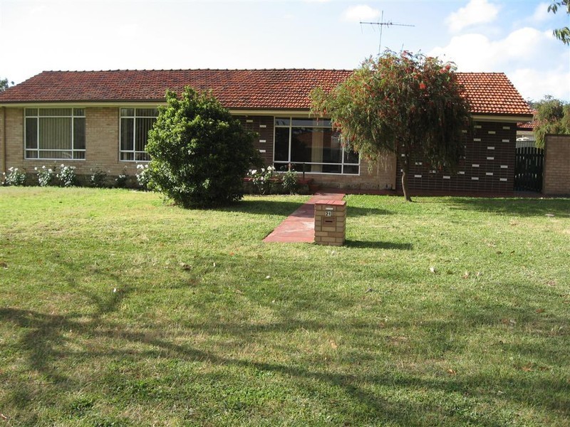 21 Mullings Way, Myaree WA 6154