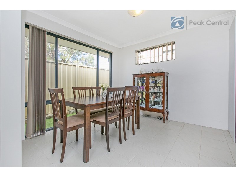 22/31 Barfield Road, Hammond Park WA 6164