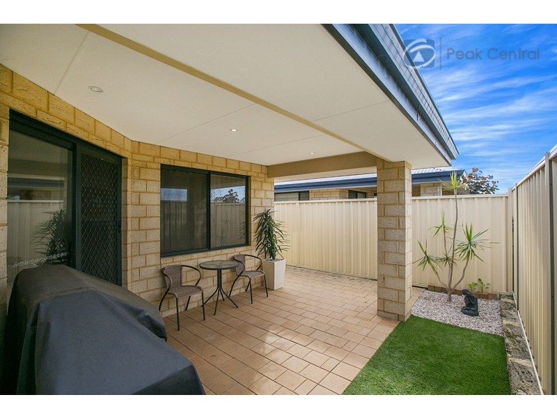 22/31 Barfield Road, Hammond Park WA 6164