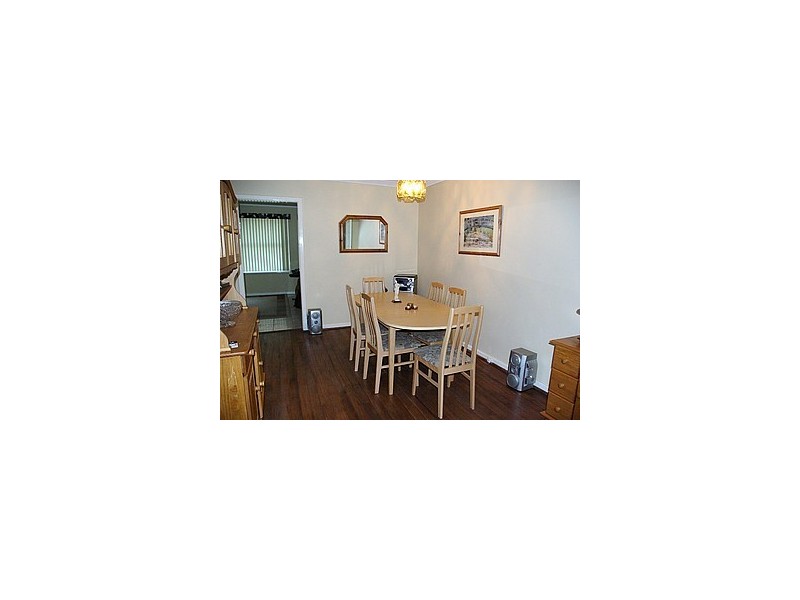 63 Christmas Ave, Orelia WA 6167