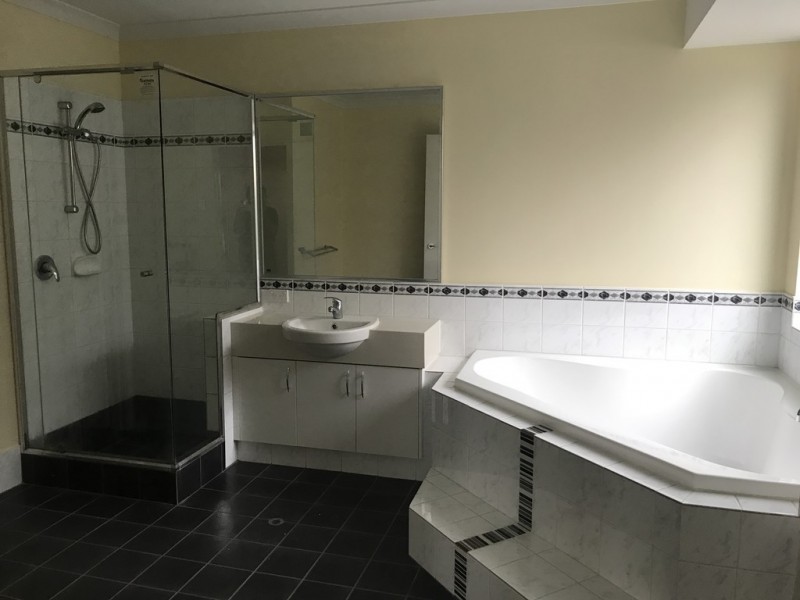 14 Whitehorse Drive, Harrisdale WA 6112