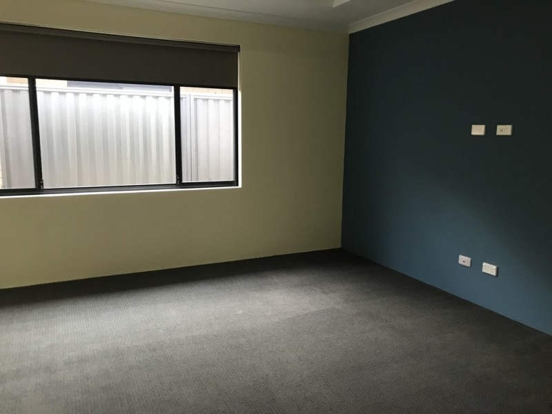 14 Whitehorse Drive, Harrisdale WA 6112