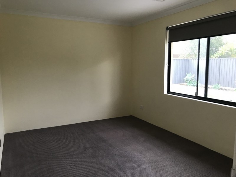 14 Whitehorse Drive, Harrisdale WA 6112