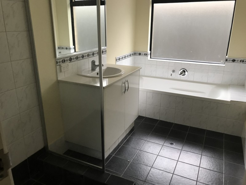 14 Whitehorse Drive, Harrisdale WA 6112