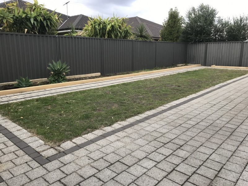 14 Whitehorse Drive, Harrisdale WA 6112