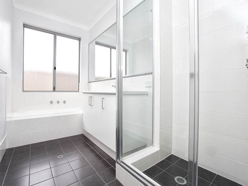 54a Glenbawn Drive, South Lake WA 6164