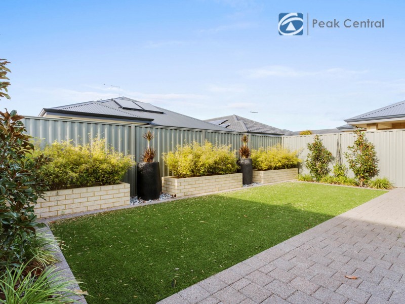 37 Portsmouth Way, Harrisdale WA 6112