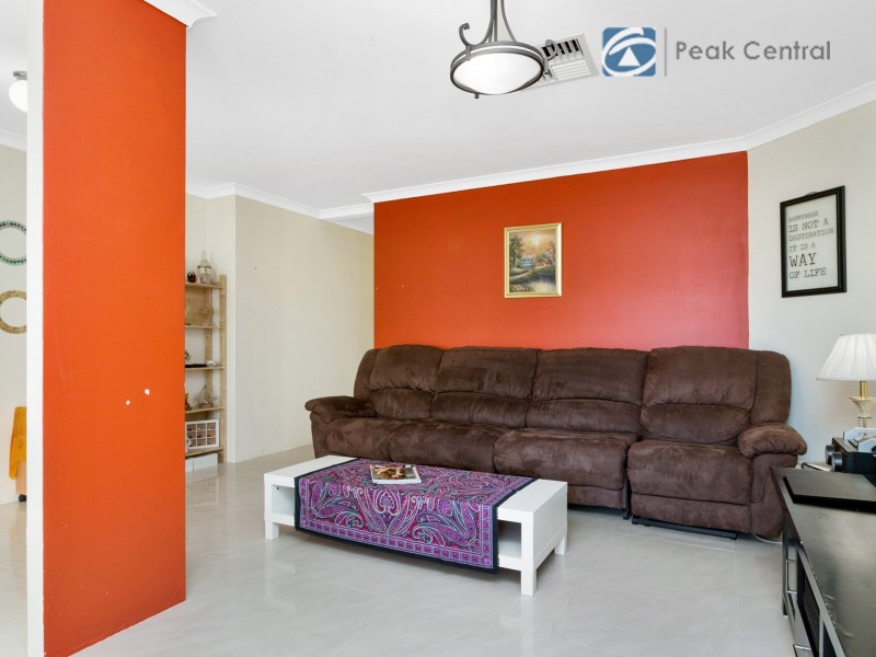 1 Barcroft Court, Atwell WA 6164