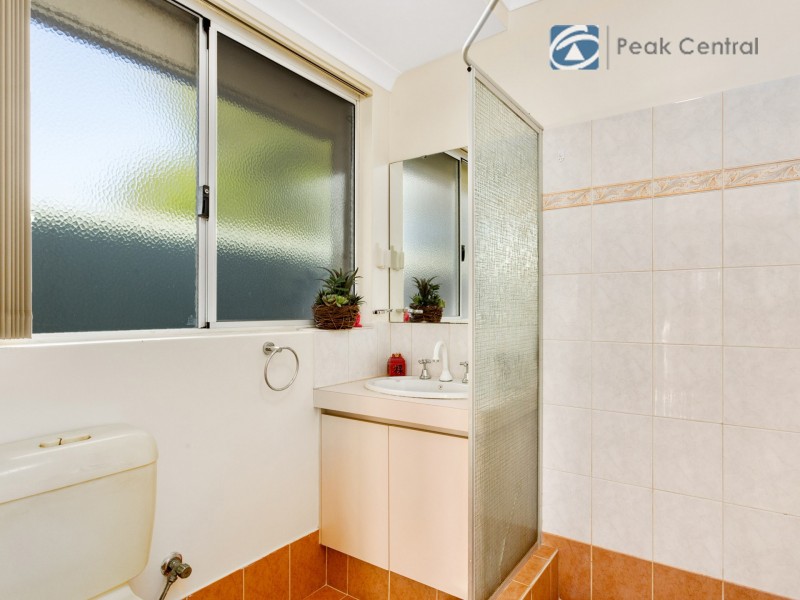 1 Barcroft Court, Atwell WA 6164