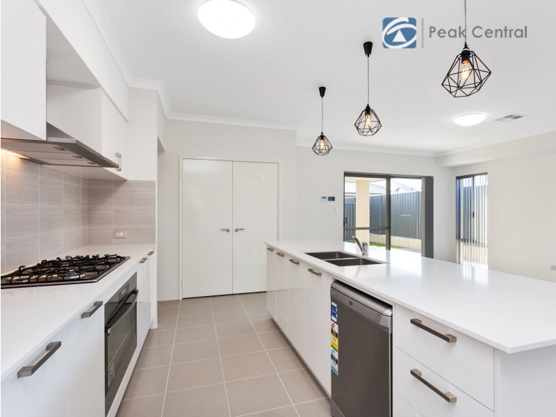 6 Lican Street, Banjup WA 6164