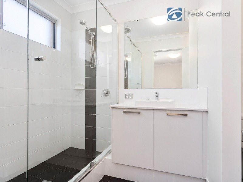 6 Lican Street, Banjup WA 6164