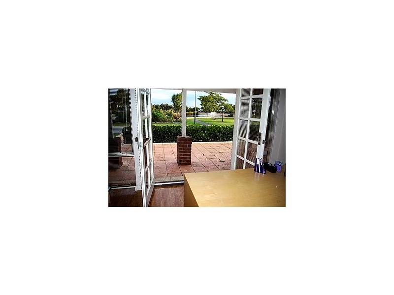 17 Callistamon Approach, Atwell WA 6164