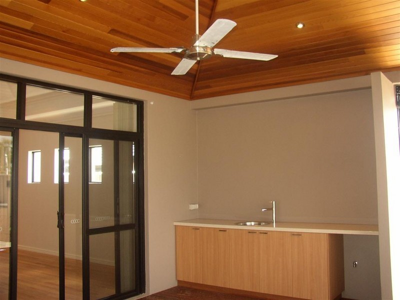 6A Joiner Road, Melville WA 6156