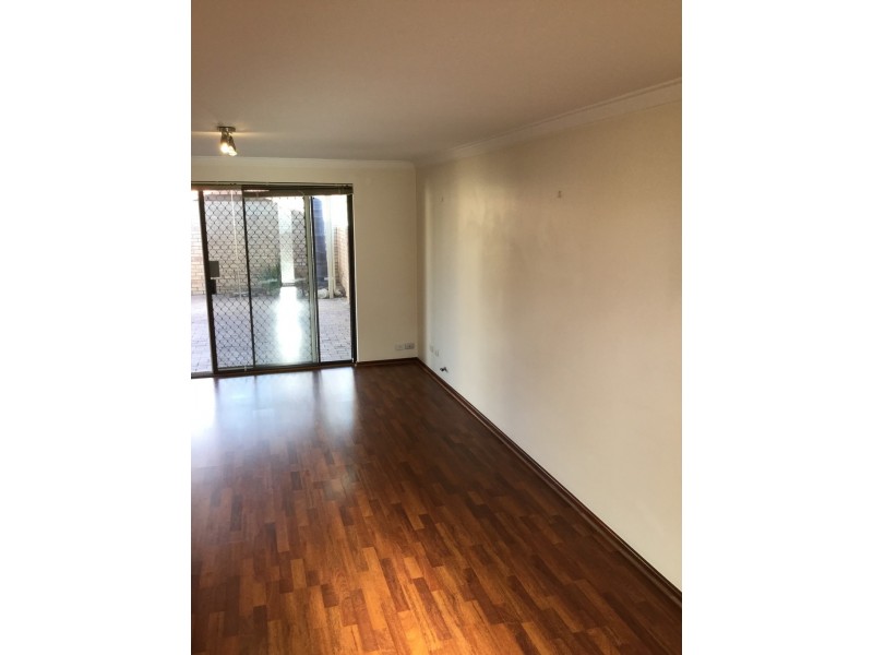 4/46 Ainsworth Loop, Booragoon WA 6154