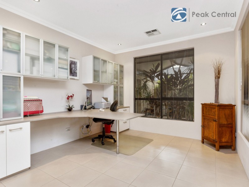 3 Butchart Turn, Aubin Grove WA 6164