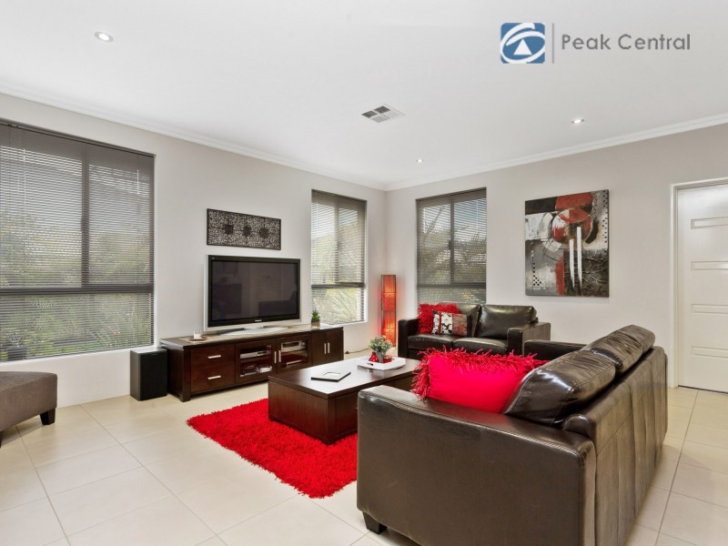 3 Butchart Turn, Aubin Grove WA 6164