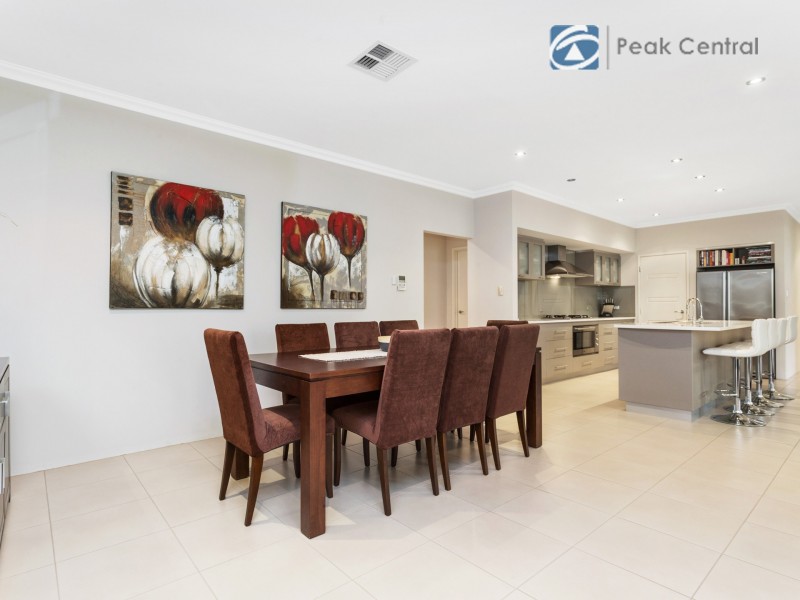 3 Butchart Turn, Aubin Grove WA 6164