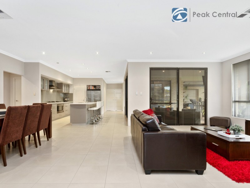 3 Butchart Turn, Aubin Grove WA 6164