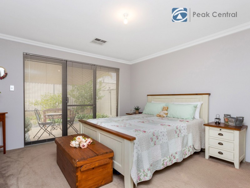 3 Butchart Turn, Aubin Grove WA 6164