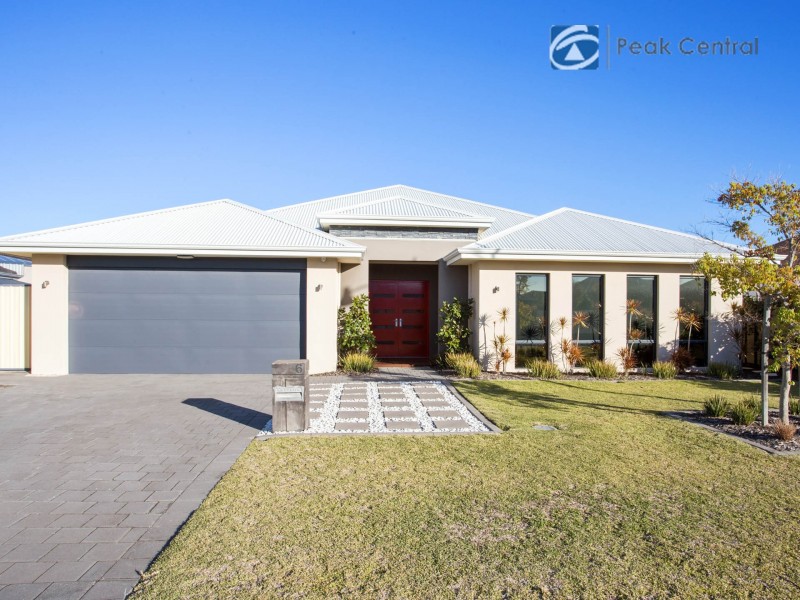 6 Plymouth Corner, Success WA 6164
