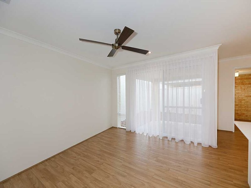 9 Aiken Court, Success WA 6164