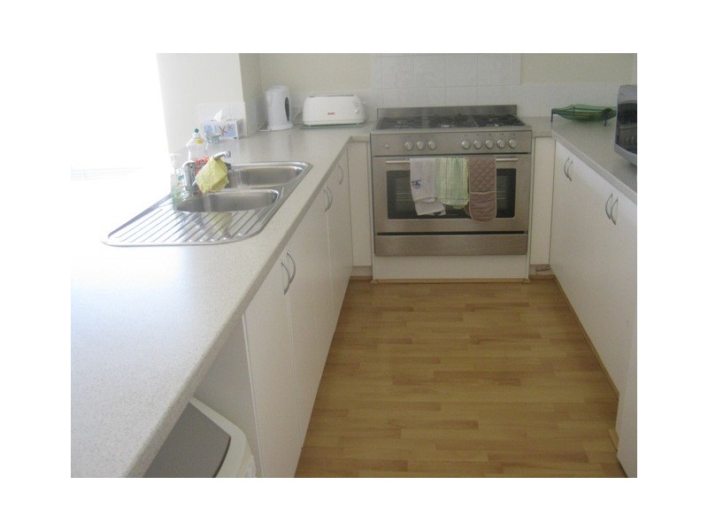 8 Caribbean Turn, Atwell WA 6164